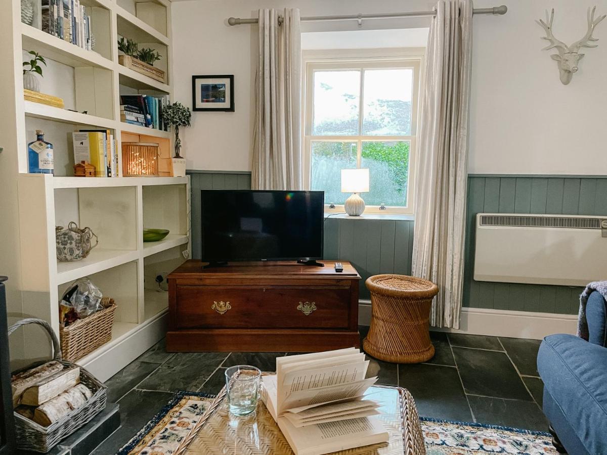 Old Pier Cottage Tarbert Тарбърт Екстериор снимка